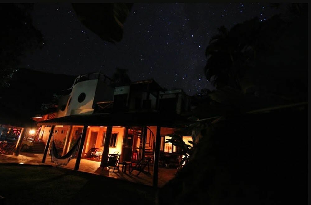 Casa Bonita Hospedagem E Cafe Илья-Гранди Экстерьер фото